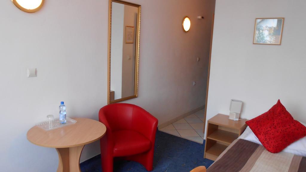 Hotel As Biala Podlaska Room photo