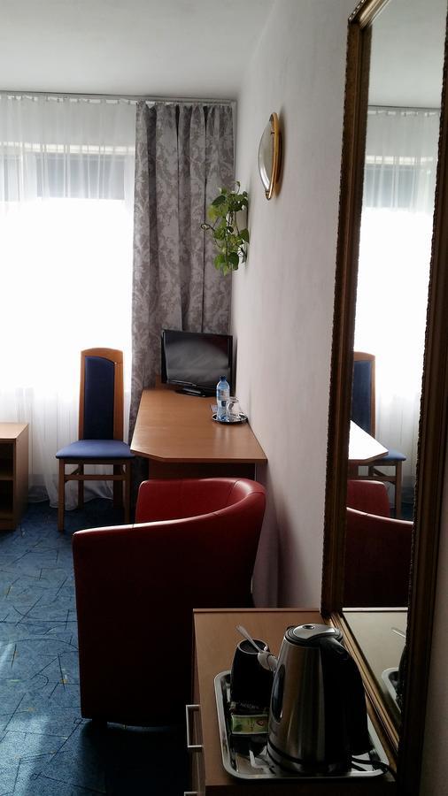 Hotel As Biala Podlaska Exterior photo